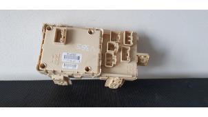 Used Fuse box Toyota Avensis (T25/B1B) 1.8 16V VVT-i Price € 49,99 Margin scheme offered by Autodemontage Aandijk