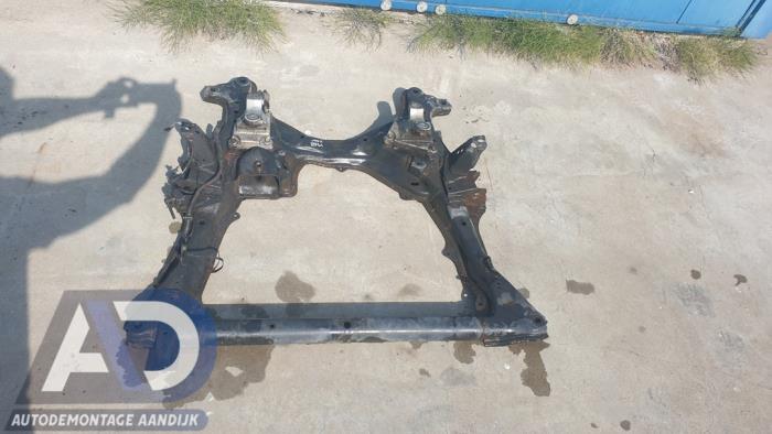 Used Subframe Honda CR-V (RE/RM) 2.2 i-CTDi 16V Price € 149,99 Margin scheme offered by Autodemontage Aandijk