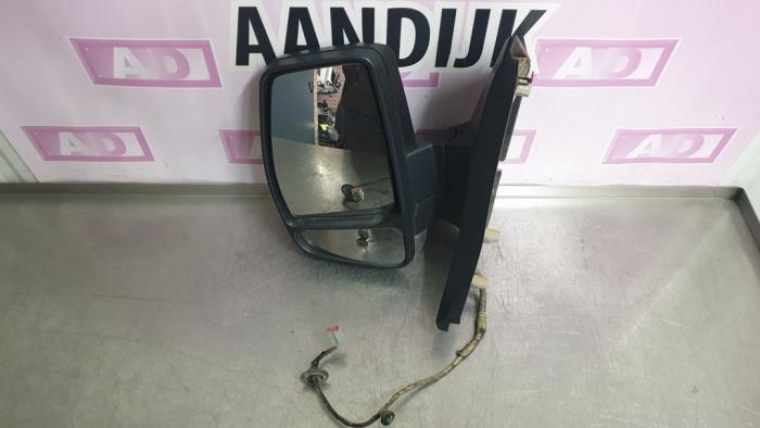 Wing mirror, left from a Ford Transit Custom 2.2 TDCi 16V 2015