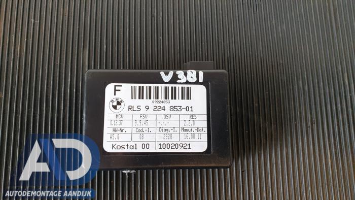 Begagnade Regnsensor BMW X1 (E84) sDrive 20d 2.0 16V Pris € 29,99 Marginaltabell erbjuds av Autodemontage Aandijk
