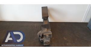 Used Throttle pedal position sensor Mercedes E (W211) 3.2 E-320 CDI 24V Price € 34,99 Margin scheme offered by Autodemontage Aandijk