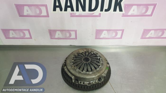 Used Flywheel Peugeot 207/207+ (WA/WC/WM) 1.4 16V Price € 79,99 Margin scheme offered by Autodemontage Aandijk
