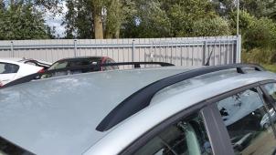 Used Roof rail kit Volkswagen Golf V Variant (1K5) 1.9 TDI Price € 99,99 Margin scheme offered by Autodemontage Aandijk