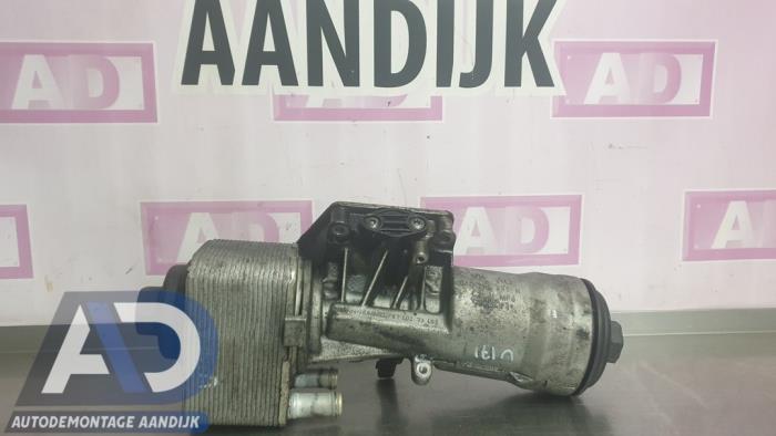 Begagnade Oljefilterhus Seat Exeo ST (3R5) 2.0 TDI 16V Pris € 39,99 Marginaltabell erbjuds av Autodemontage Aandijk