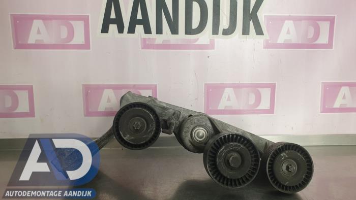 Used Engine mount Mercedes B (W245) 2.0 B-200 16V Price € 39,99 Margin scheme offered by Autodemontage Aandijk