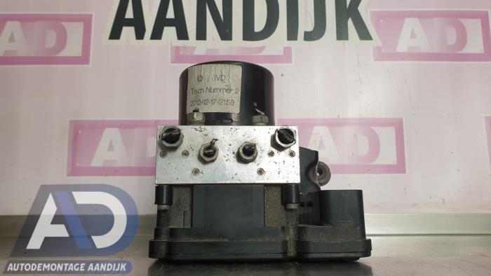 Used ABS pump Ford Focus 3 1.0 Ti-VCT EcoBoost 12V 100 Price € 99,99 Margin scheme offered by Autodemontage Aandijk