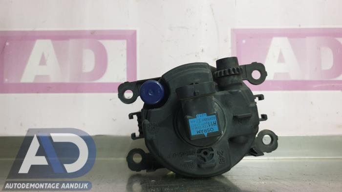 Fog light, front left from a Ford Focus 3 1.0 Ti-VCT EcoBoost 12V 100 2012