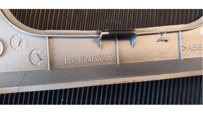 Interruptor de retrovisor de un Alfa Romeo 156 (932) 1.6 Twin Spark 16V 2002