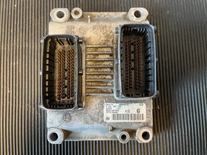 Engine management computer from a Alfa Romeo 156 (932) 1.6 Twin Spark 16V 2002