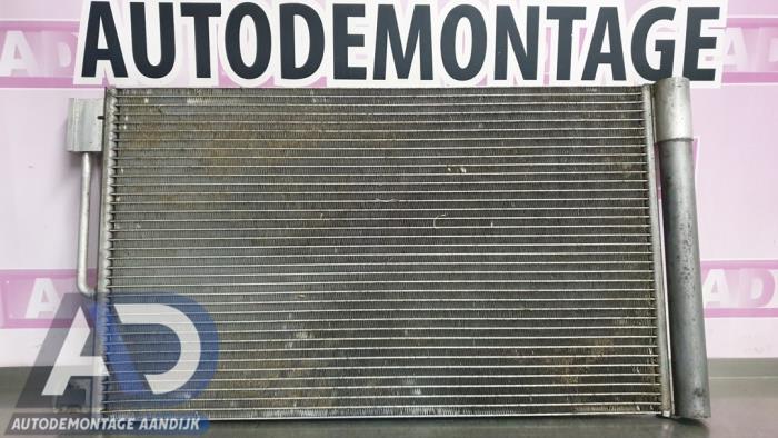 Usagé Radiateur clim Opel Adam 1.4 16V Prix € 49,99 Règlement à la marge proposé par Autodemontage Aandijk