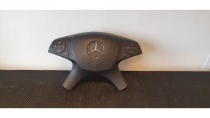 Used Left airbag (steering wheel) Mercedes C (W204) 2.2 C-220 CDI 16V BlueEFFICIENCY Price € 79,99 Margin scheme offered by Autodemontage Aandijk