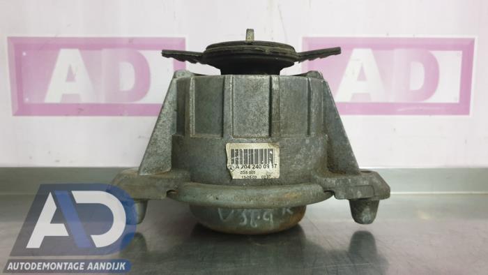 Used Engine mount Mercedes E (C207) E-350 CGI V6 24V Price € 34,99 Margin scheme offered by Autodemontage Aandijk