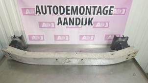 Usagé Cadre pare-chocs avant Toyota Corolla Verso (R10/11) 2.2 D-4D 16V Prix € 49,99 Règlement à la marge proposé par Autodemontage Aandijk