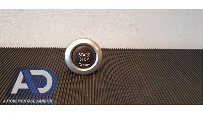 Używane Przelacznik Start/Stop BMW 3 serie Touring (E91) 318d 16V Cena € 14,99 Procedura marży oferowane przez Autodemontage Aandijk