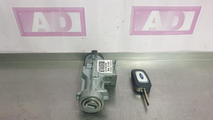 Ignition lock + key from a Ford Ka II 1.2 2011