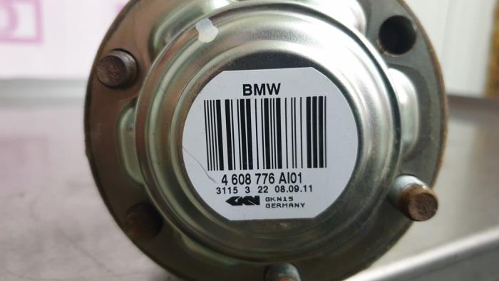 Os napedowa prawy tyl z BMW X1 (E84) sDrive 20d 2.0 16V 2012