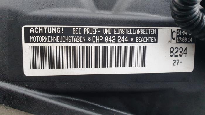 Motor de un Volkswagen Golf VII Variant (AUVV) 1.4 TSI 16V 2015