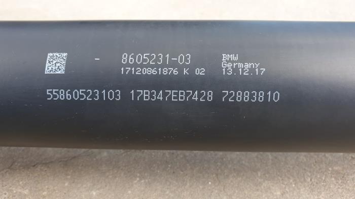 Intermediate shaft from a BMW 3 serie Touring (F31) 318d 2.0 16V 2018
