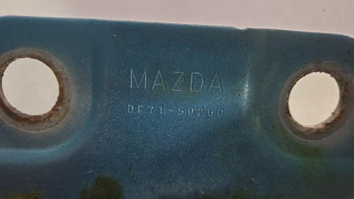 Rear bumper frame from a Mazda 2 (DE) 1.3 16V MZR 2013