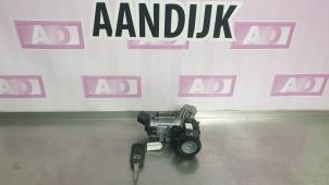 Used Ignition lock + key Mazda 2 (DE) 1.3 16V MZR Price € 59,99 Margin scheme offered by Autodemontage Aandijk
