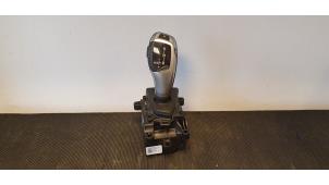 Used Automatic gear selector BMW 3 serie Touring (F31) 318d 2.0 16V Price € 59,99 Margin scheme offered by Autodemontage Aandijk