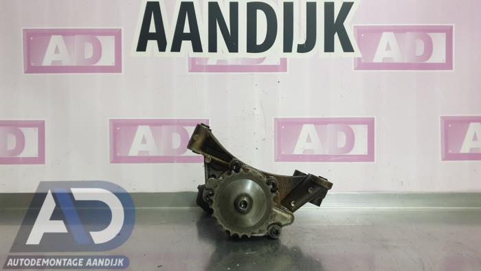 Gebrauchte Ölpumpe Volkswagen Caddy III (2KA,2KH,2CA,2CH) 1.9 TDI Preis € 49,99 Margenregelung angeboten von Autodemontage Aandijk
