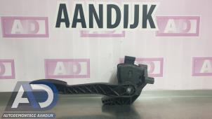 Gaspedalposition Sensor van een Opel Corsa C (F08/68) 1.2 16V Twin Port 2005