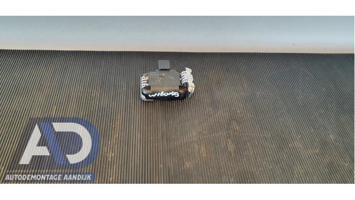 Begagnade Regnsensor Volvo XC70 (SZ) XC70 2.4 D5 20V Pris € 22,99 Marginaltabell erbjuds av Autodemontage Aandijk