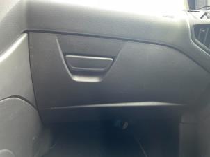 Used Glovebox Ford Focus 3 Wagon 1.6 TDCi ECOnetic Price € 34,99 Margin scheme offered by Autodemontage Aandijk