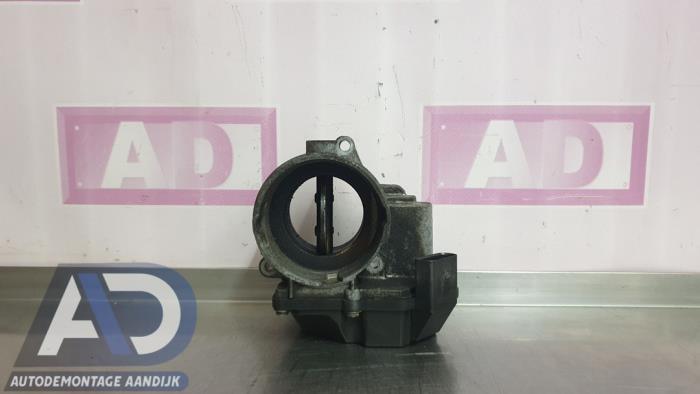 Gebrauchte Drosselklappengehäuse Volkswagen Touran (1T1/T2) 2.0 TDI DPF Cross Touran Preis € 29,99 Margenregelung angeboten von Autodemontage Aandijk