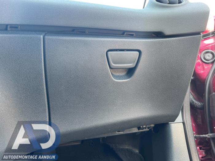Begagnade Handskfack Ford Fiesta 6 (JA8) 1.25 16V Pris € 24,99 Marginaltabell erbjuds av Autodemontage Aandijk