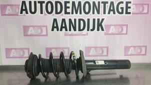 Używane Amortyzator prawy przód Audi Q3 (8UB/8UG) 2.0 TDI 16V 140 Cena € 89,99 Procedura marży oferowane przez Autodemontage Aandijk