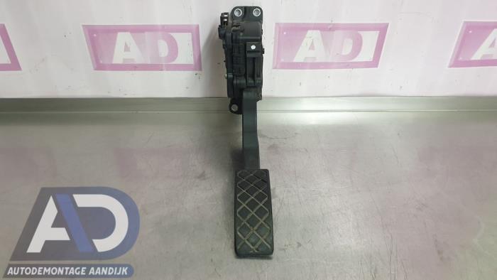 Begagnade Gaspedalsensor Volkswagen Polo IV (9N1/2/3) 1.4 TDI 70 Pris € 19,99 Marginaltabell erbjuds av Autodemontage Aandijk