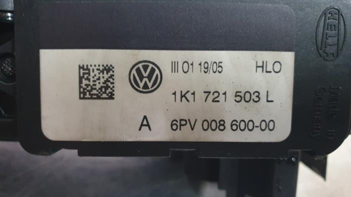 Gaspedalposition Sensor van een Volkswagen Passat (3C2) 1.9 TDI 2007