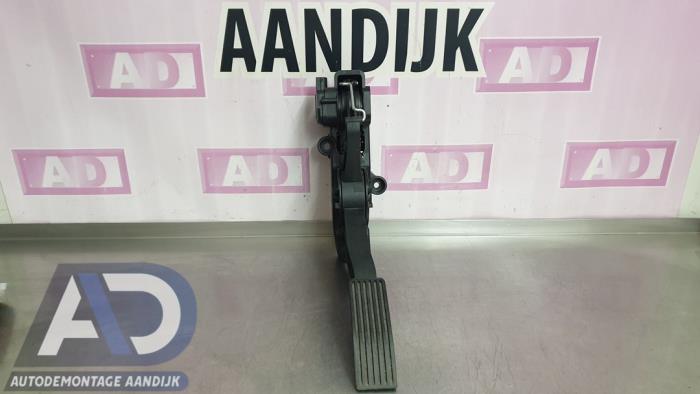 Begagnade Gaspedalsensor Mercedes A (W169) 2.0 A-160 CDI 16V 3-Drs. Pris € 24,99 Marginaltabell erbjuds av Autodemontage Aandijk