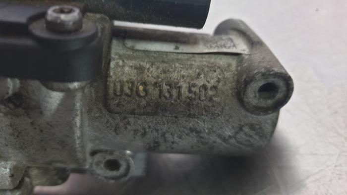 EGR valve from a Volkswagen Golf V (1K1) 1.9 TDI 2008