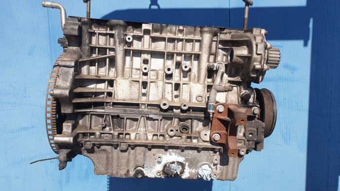Engine crankcase from a Volvo XC70 (SZ) XC70 2.4 D5 20V 2007