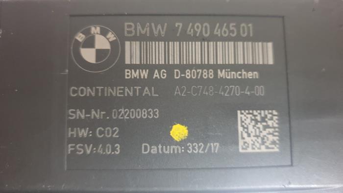 Ordenador de asiento de un BMW 3 serie Touring (F31) 318d 2.0 16V 2018