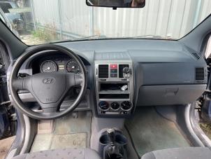 Usados Juego y módulo de airbag Hyundai Getz 1.3i 12V Precio € 249,99 Norma de margen ofrecido por Autodemontage Aandijk