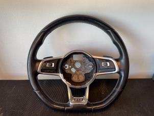 Used Steering wheel Volkswagen Golf VII (AUA) 2.0 GTD 16V Price € 249,99 Margin scheme offered by Autodemontage Aandijk