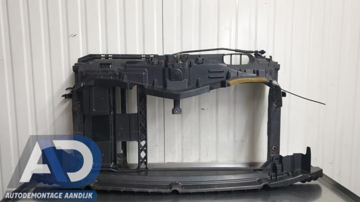 Usados Panel frontal Mazda 2 (DE) 1.3 16V S-VT High Power Precio € 99,99 Norma de margen ofrecido por Autodemontage Aandijk