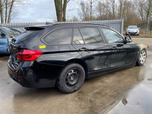 Używane Naroznik karoserii prawy tyl BMW 3 serie Touring (F31) 318d 2.0 16V Cena na żądanie oferowane przez Autodemontage Aandijk