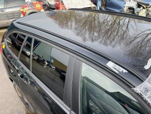 Używane Dach BMW 3 serie Touring (F31) 318d 2.0 16V Cena na żądanie oferowane przez Autodemontage Aandijk