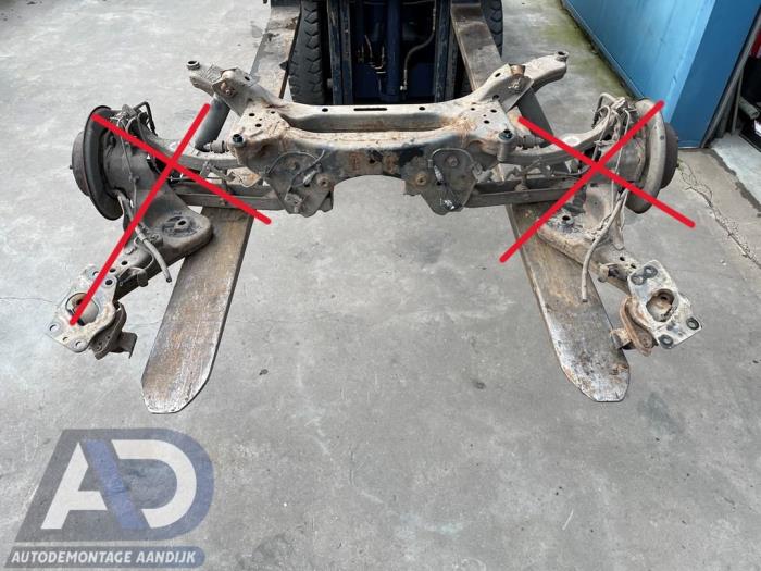 Used Subframe Nissan Qashqai (J10) 1.6 16V Price € 149,99 Margin scheme offered by Autodemontage Aandijk
