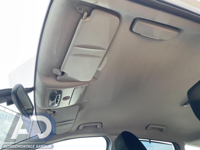Używane Podsufitka Ford Focus C-Max 1.6 TDCi 16V Cena € 99,99 Procedura marży oferowane przez Autodemontage Aandijk
