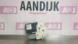 Used Door window motor Ford Focus C-Max 1.6 TDCi 16V Price € 34,99 Margin scheme offered by Autodemontage Aandijk