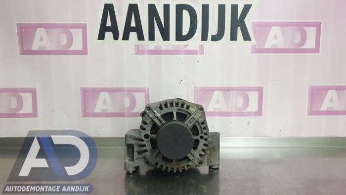 Used Dynamo Fiat Punto Evo (199) 1.3 JTD Multijet 85 16V Price € 44,99 Margin scheme offered by Autodemontage Aandijk