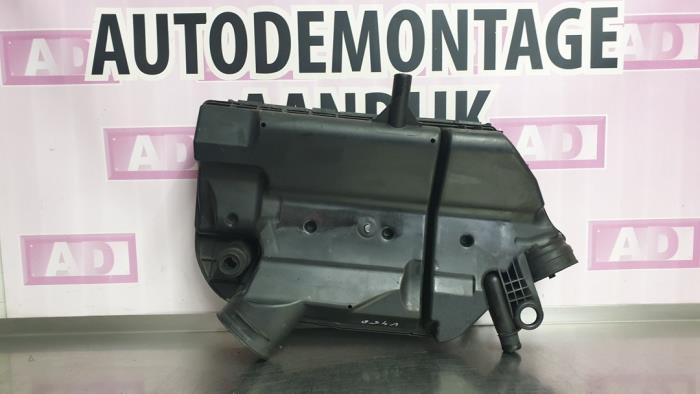 Boîtier filtre à air d'un Fiat Punto Evo (199) 1.3 JTD Multijet 85 16V 2012
