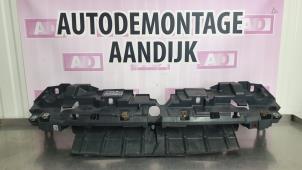 Usagé Panneau avant Fiat Punto Evo (199) 1.3 JTD Multijet 85 16V Prix € 29,99 Règlement à la marge proposé par Autodemontage Aandijk