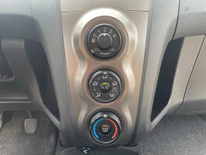 Used Heater control panel Toyota Yaris II (P9) 1.0 12V VVT-i Price € 29,99 Margin scheme offered by Autodemontage Aandijk